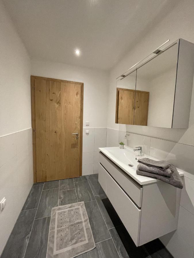 Apartment Mona Buerserberg